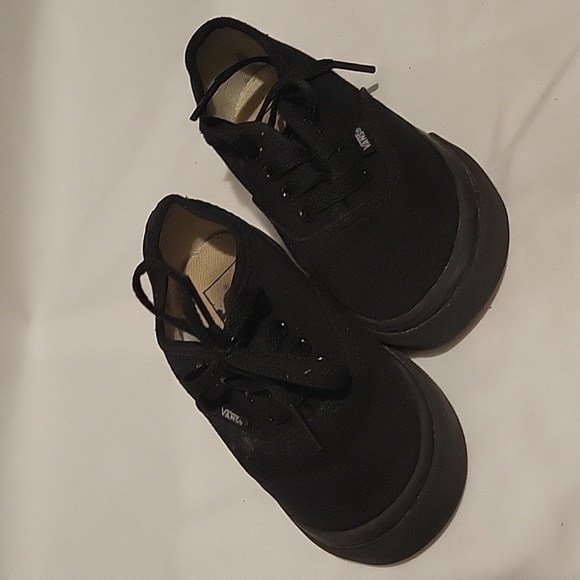 Kid black vans - Picture 1 of 2
